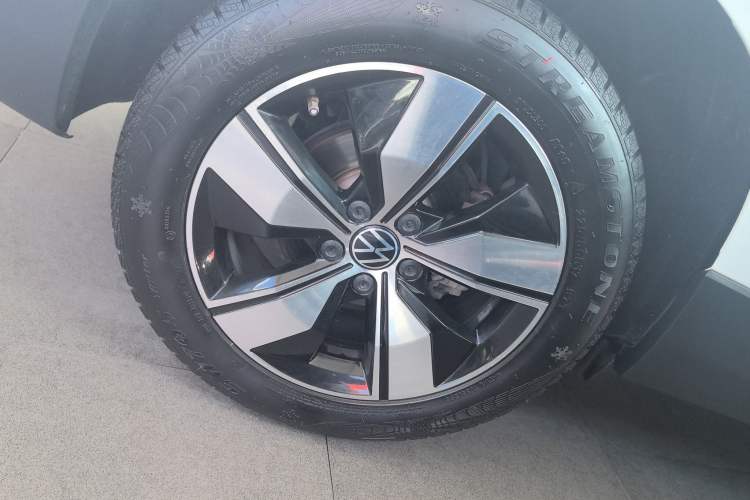 Used Volkswagen Tharu 2021 280TSI Two-Wheel Drive Comfort Edition
