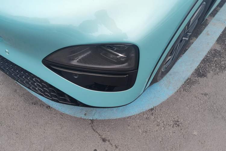 Used XPeng G6 2023 580 Long-Range Pro Left Front Headlight