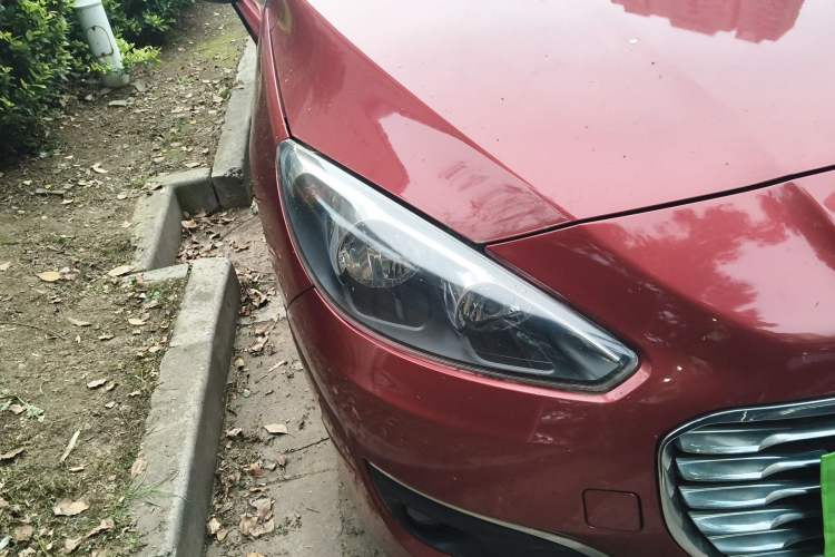 Used Peugeot 308 2013 1.6L Manual YouShang Model Right Front Headlight