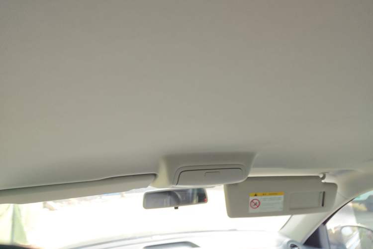 Used Volkswagen Tiguan 2016 300TSI Automatic Two-Wheel Drive Trend Edition Headliner