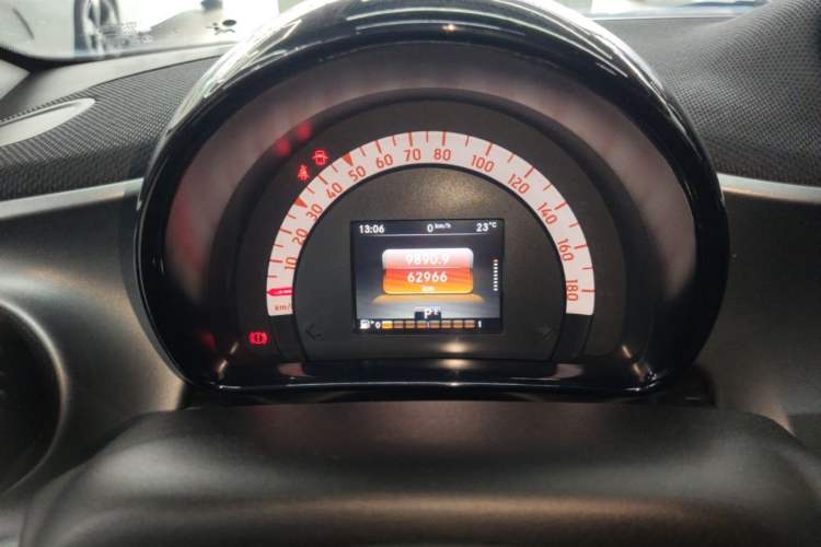 Used smart forfour 2018 1.0L 52kW Passion Edition
