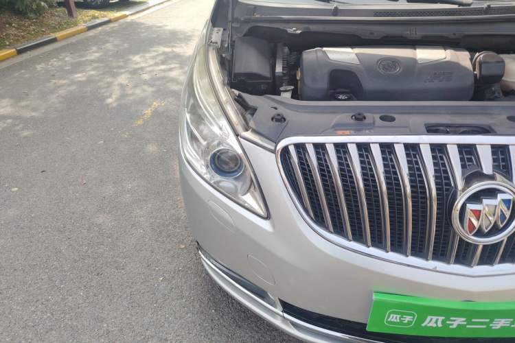 Used Buick GL8 2014 3.0L GT Luxury Business Haoya Edition