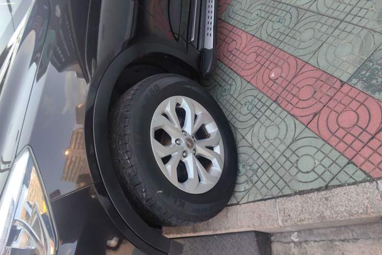 Used Hanteng X7 2018 X7S 1.5T Automatic Luxury Model Left Front Wheel Hub