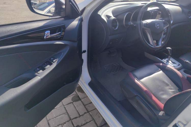 Used Changan Eado 2015 1.6L Automatic Junku Model China IV Standard