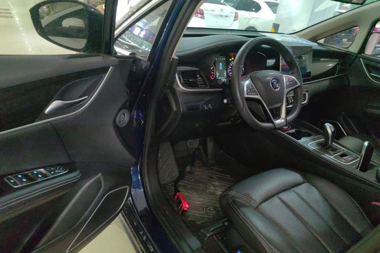 Used BYD Song MAX 2019 1.5T Automatic Smart Connect Ruiyi Sunroof Model 7 Seats China VI Standard