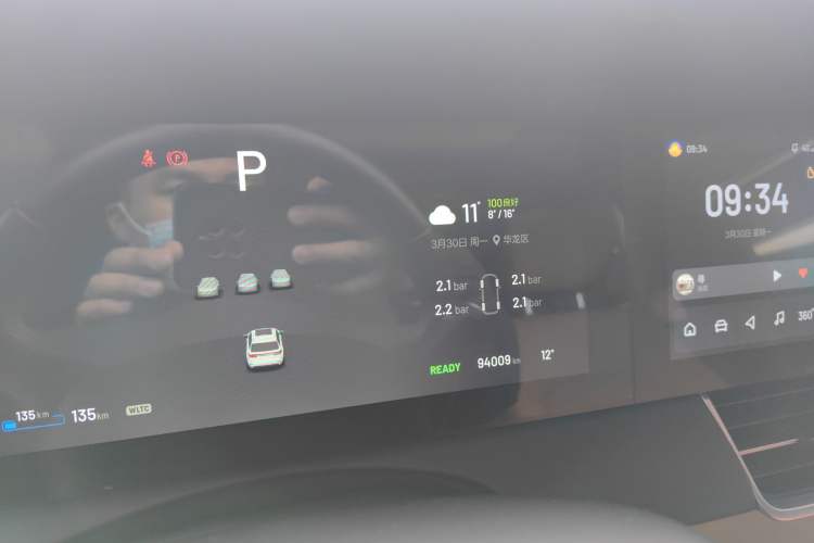 Used Li Auto ONE 2021 Extended-Range 6-Seater Version Instrument Cluster