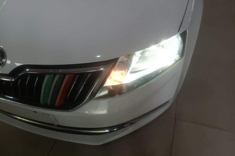 Used Skoda Rapid 2018 1.6L Automatic Comfort Edition