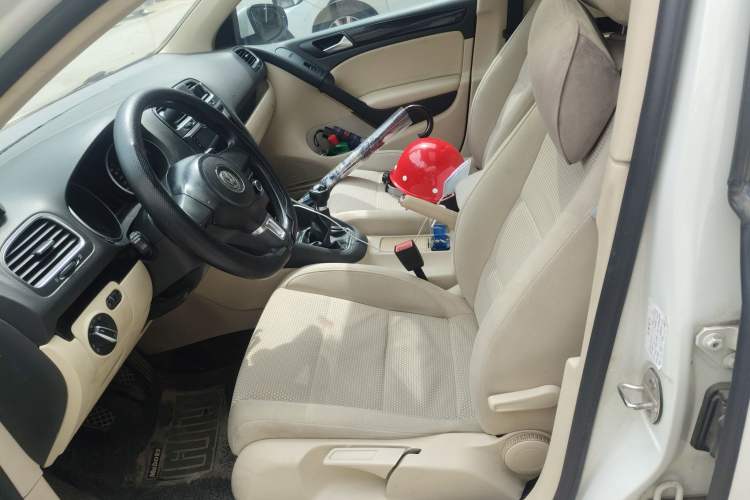 Used Volkswagen Golf 2012 1.6 Manual Comfort Edition
