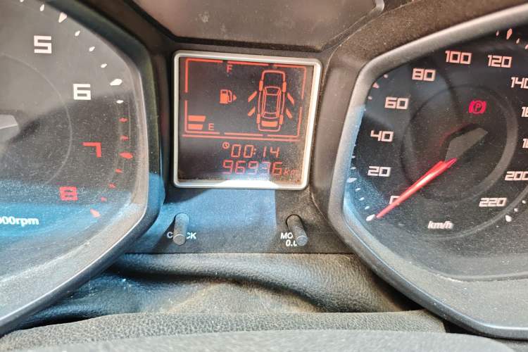 Used Chery Fengyun 2 2013 Hatchback 1.5L Manual Ruiyi Edition
