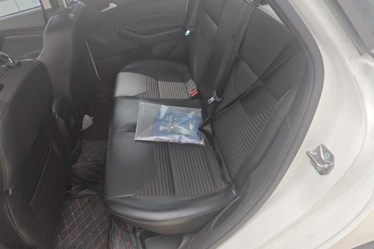 Used Ford Focus 2017 Sedan EcoBoost 125 Automatic Supreme Style SmartDrive Edition