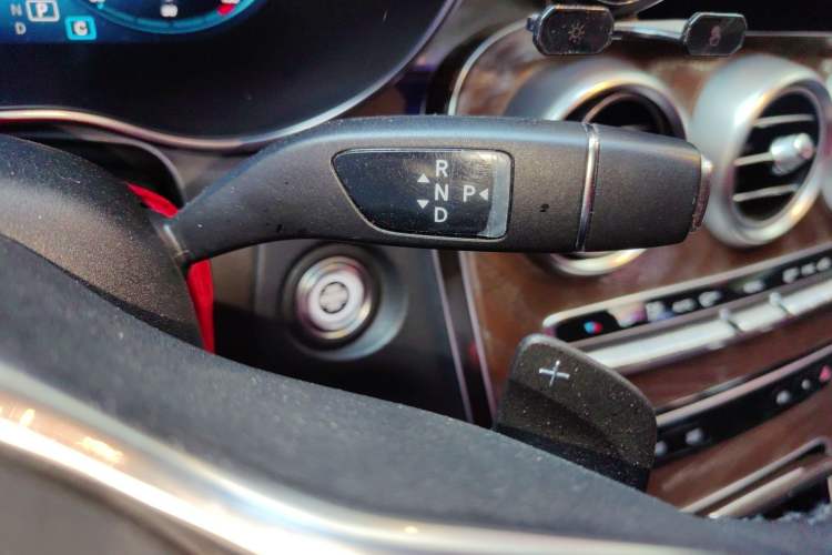 Used Mercedes-Benz GLC 2020 GLC 300 L 4MATIC Dynamic Edition
