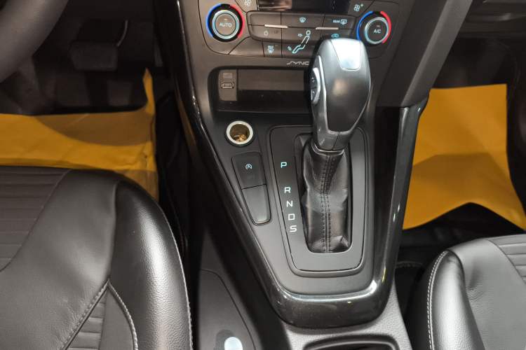 Used Ford Focus 2015 Sedan EcoBoost 180 Automatic Elite Model