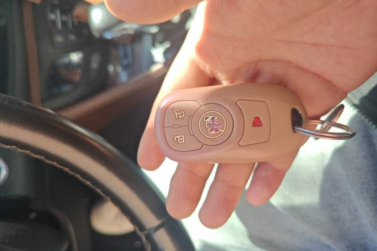 Used Buick Envision 2017 20T Two-Wheel Drive Elite Version Vehicle Key