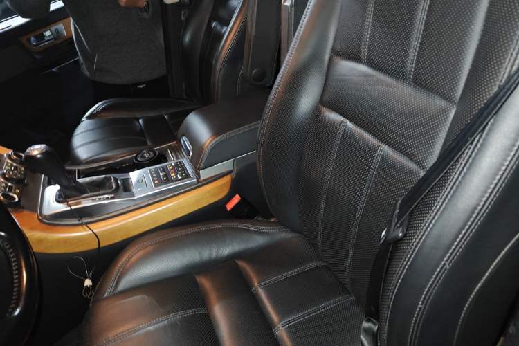 Used Land Rover Range Sport 2012 5.0 NA V8 HSE Left Front Seat