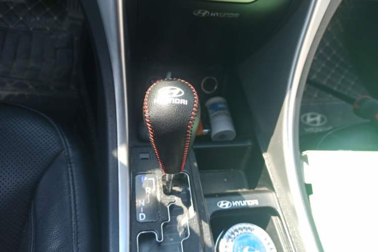 Used Hyundai Sonata 2011 2.0L Automatic Luxury Edition