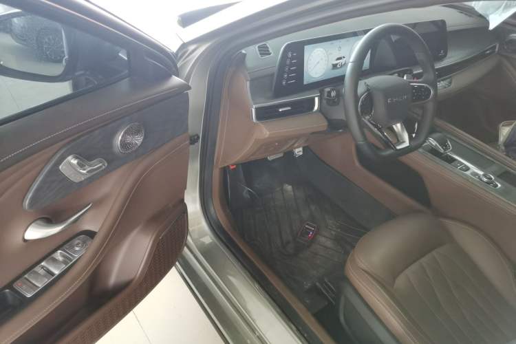 Used Chery Arrizo 8 2023 High-Performance Edition 2.0T DCT Powerfully Equipped