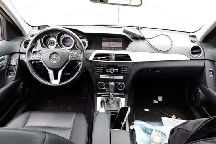 Used Mercedes-Benz C-Class 2011 C 200 Fashion Travel Edition
