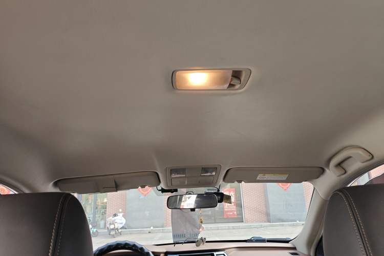 Used Dongfeng Aeolus E70 2020 500 Supreme Edition
