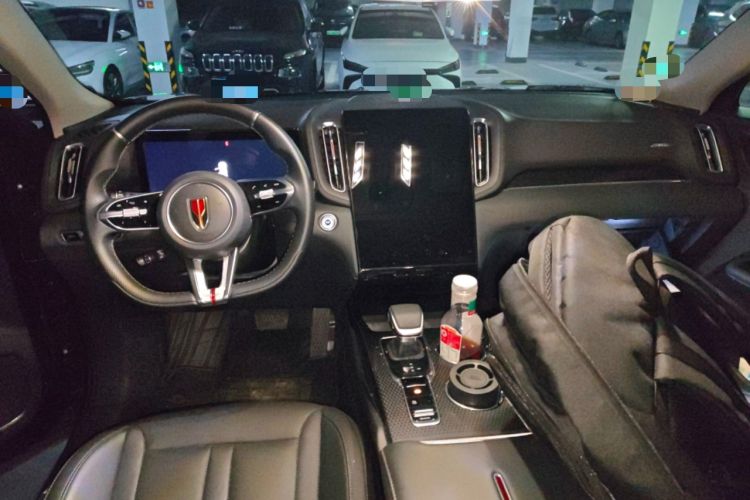 Used Hongqi HS3 2024 1.5T Shanwei Edition Center Console