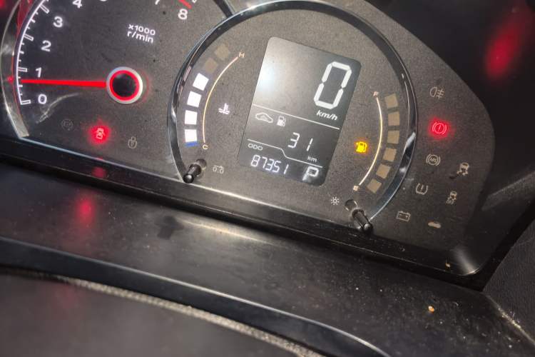 Used Roewe 350 2015 1.5L Automatic Luxury Sunroof Edition