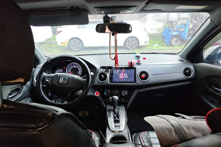 Used Honda XR-V 2021 1.5L CVT Comfort Version Headliner