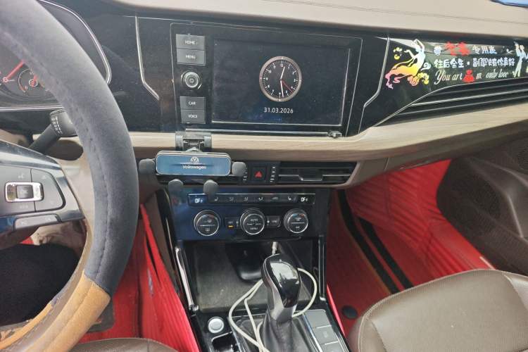 Used Volkswagen Passat New Energy 2019 430 PHEV Hybrid Luxury Edition Audio And AC Panel