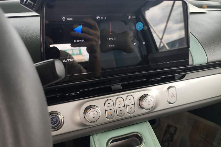 Used CHANGAN NEVO Lumin 2022 210km Sweet Edition
