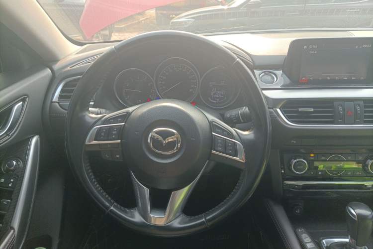 Used Mazda Atenza 2017 2.0L Blue Sky Luxury Edition