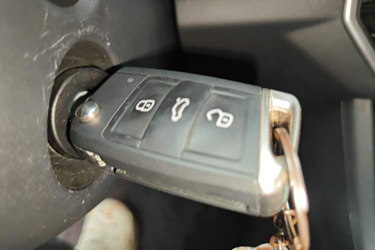 Used Volkswagen Sagitar 2025 200TSI Manual Flyover Edition
