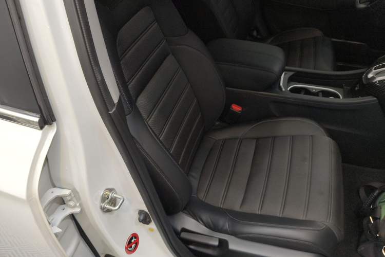 Used Honda Breeze 2021 240TURBO CVT 2WD Luxury Edition Right Front Seat