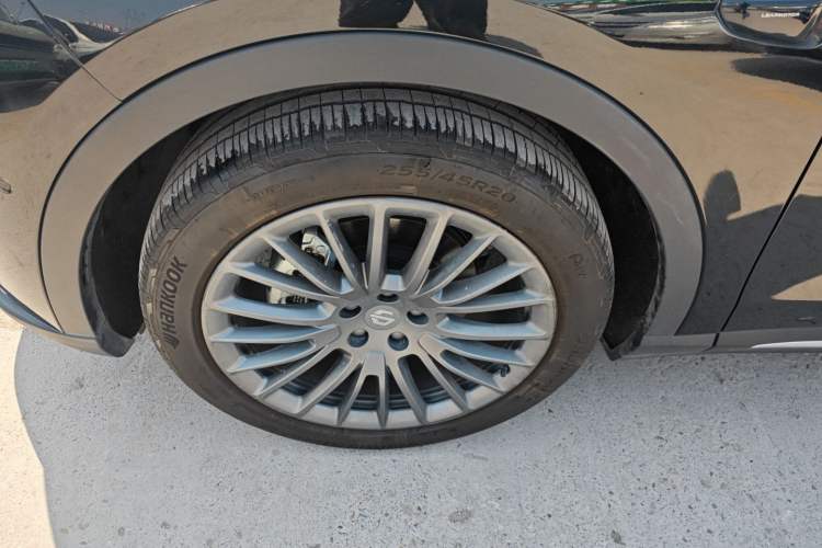 Used Leapmotor C11 2024 Range-Extended 300 Luxury Edition