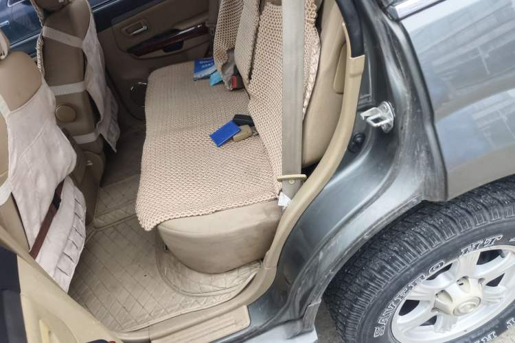 Used Haval H5 Classic 2012 European-style Edition 2.0L Two-Wheel Drive Luxury Model