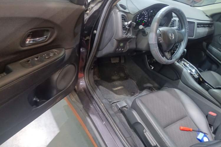 Used Honda Vezel 2022 1.5L CVT Phantom Night Pioneer Edition