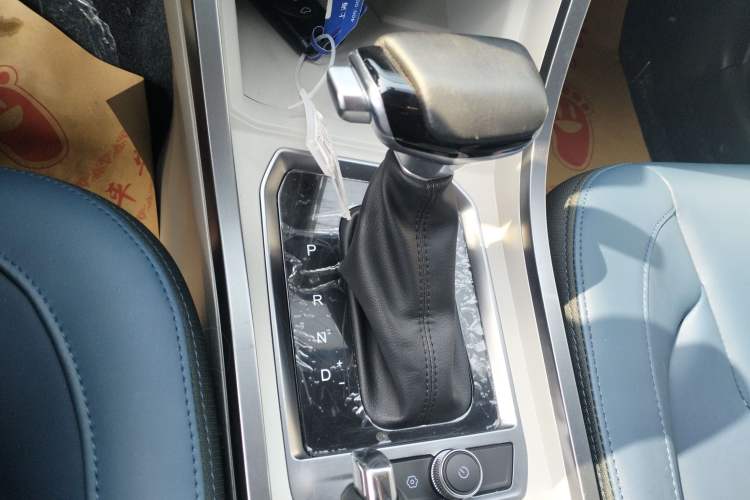 Used Chery Tiggo 3X 2023 1.5L CVT Fashion Edition Gear Lever