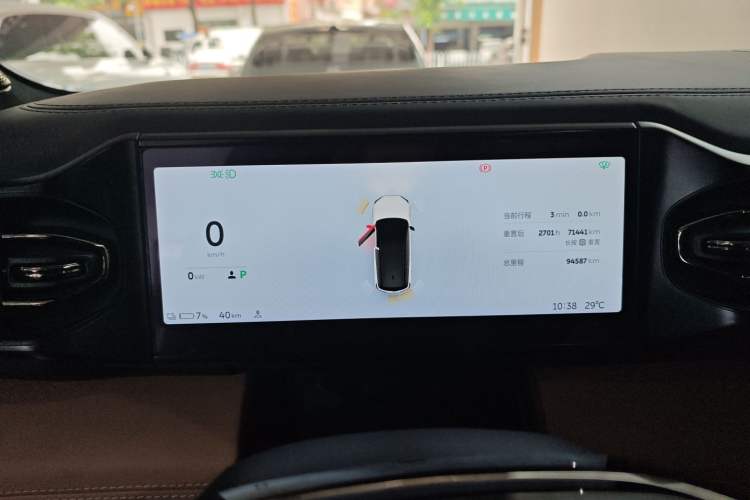 Used Nio ES8 2020 580 km Signature Edition 7-Seater Version
