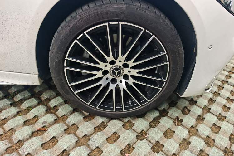 Used Mercedes-Benz C-Class 2025 C 260 L
