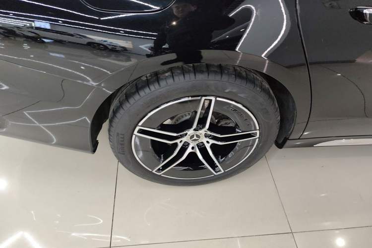 Used Mercedes-Benz E-Class 2024 E 300 L Luxury Sport Model
