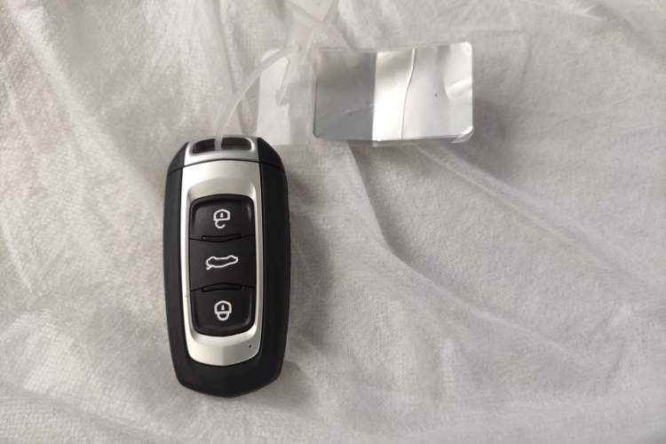 Used Geely Galaxy Panda 2025 210 km – Yuanqi Bear Vehicle Key