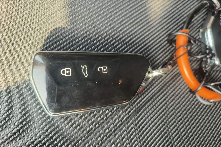 Used Volkswagen ID.UNYX 2024 Pro Long-Range Version Interior 1