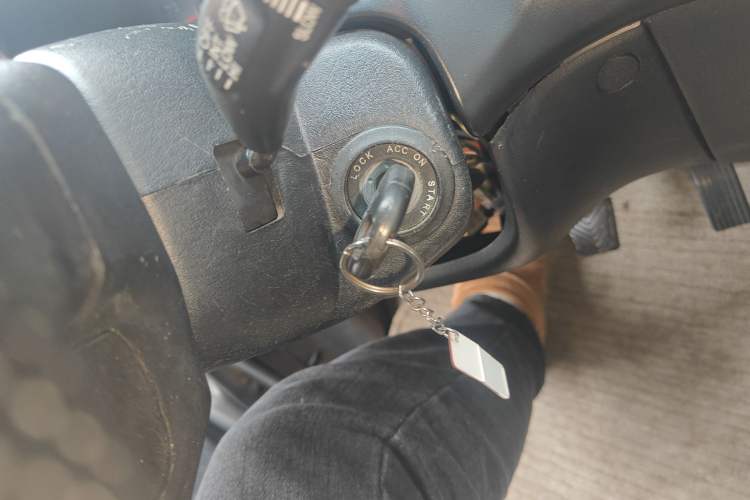 Used JAC Group Refine 