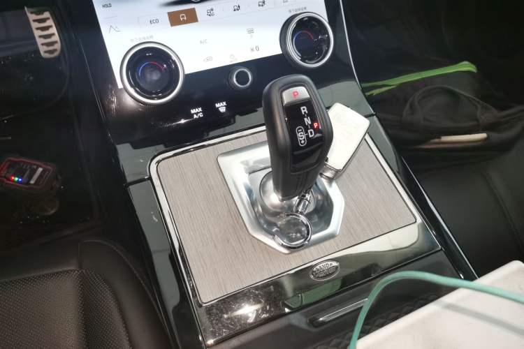 Used Land Rover Range Evoque 2022 Facelifted Aurora L 249 PS R-Dynamic Luxury Edition
