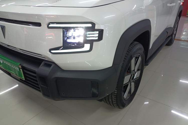 Used Deepal G318 2024 Four-Wheel-Drive Air Suspension Model