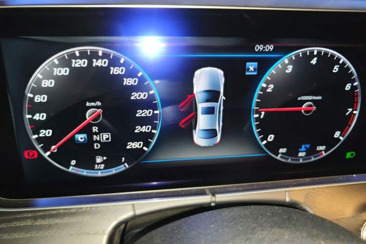 Used Mercedes-Benz E-Class 2016 E 200 L Sport Edition
