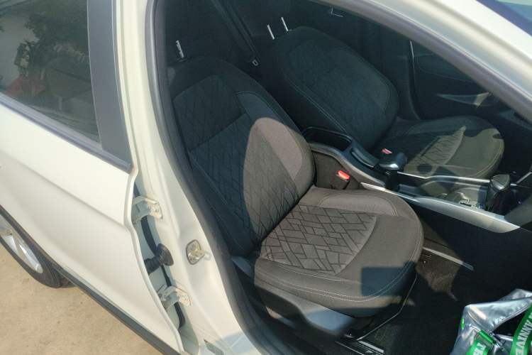 Used Citroen C3-XR 2015 1.6L Automatic Fashion Model Right Front Seat