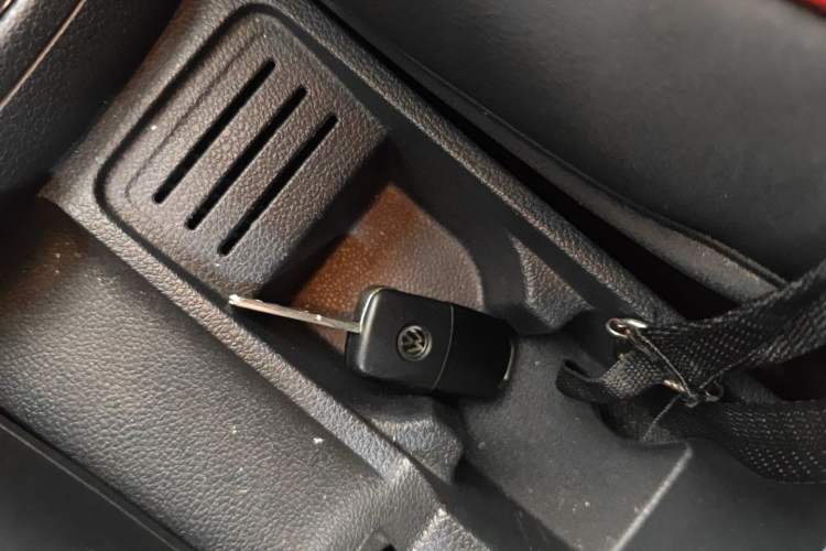 Used Volkswagen C-TREK 2018 1.5L Automatic Comfort Model Vehicle Key