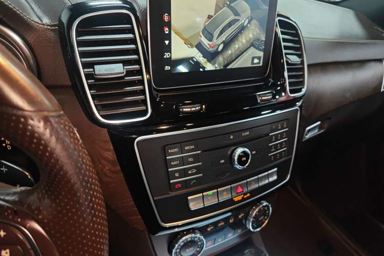 Used Mercedes-Benz GLE 2017 GLE 320 4MATIC Dynamic Model
