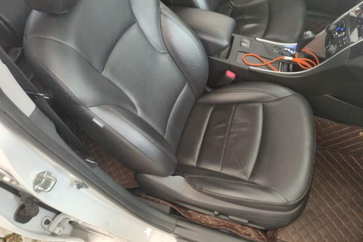 Used Hyundai Sonata 2014 2.0L Automatic Luxury Edition