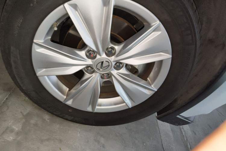 Used Lexus UX 2022 260h Explore-Cool Edition
