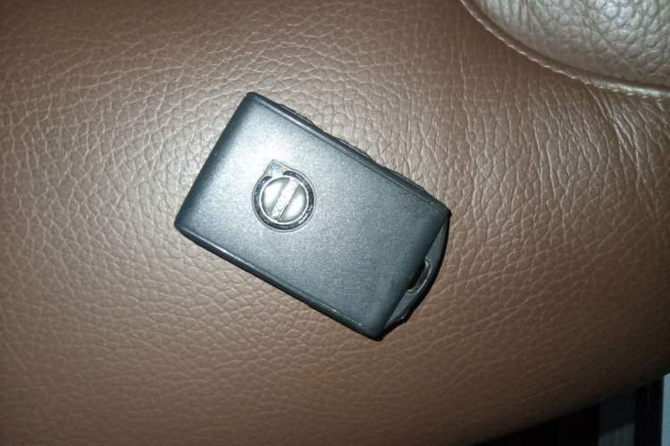 Used Volvo XC60 2021 T5 4x4 Smart Luxury Edition Interior 1