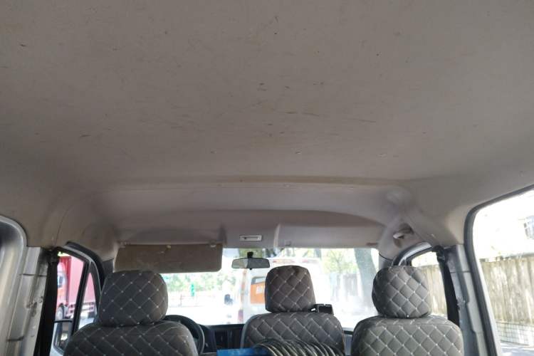 Used Foton Toano 2017 2.5T Restyled E Commercial Version Short Wheelbase 4J25TC3 Headliner